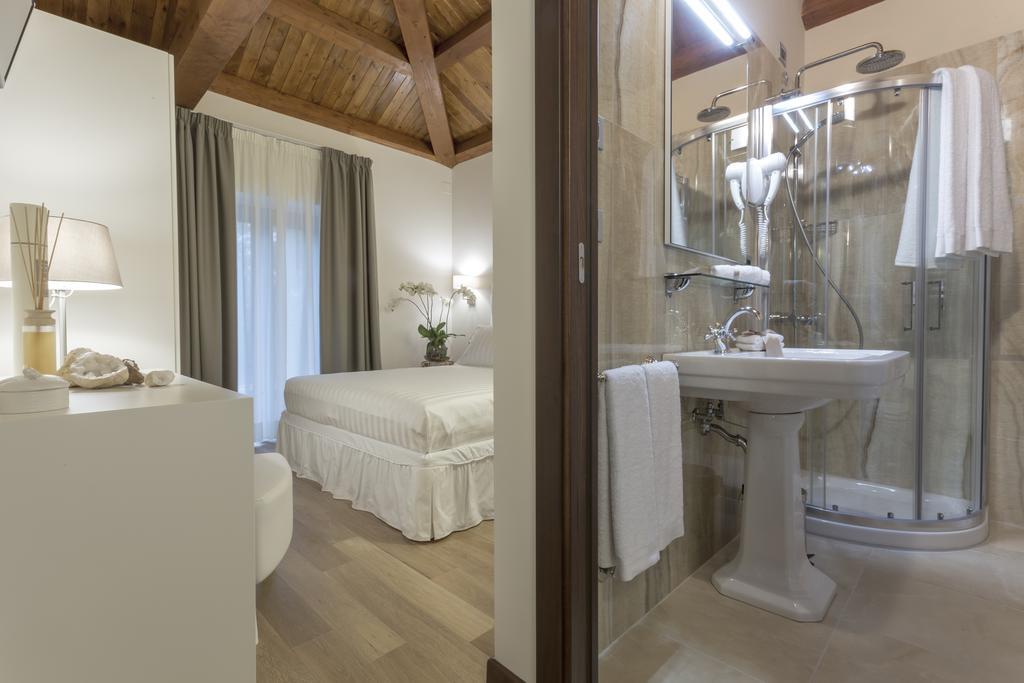Tenuta Esdra Agrispa Понтекорво Экстерьер фото